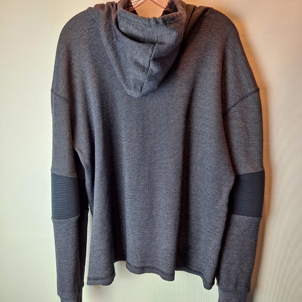 Amongst Others Men's Waffle Pullover Hoodie Size M - Picture 2 of 9